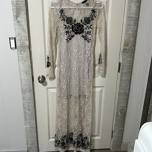 Forever 21 Lace Dress